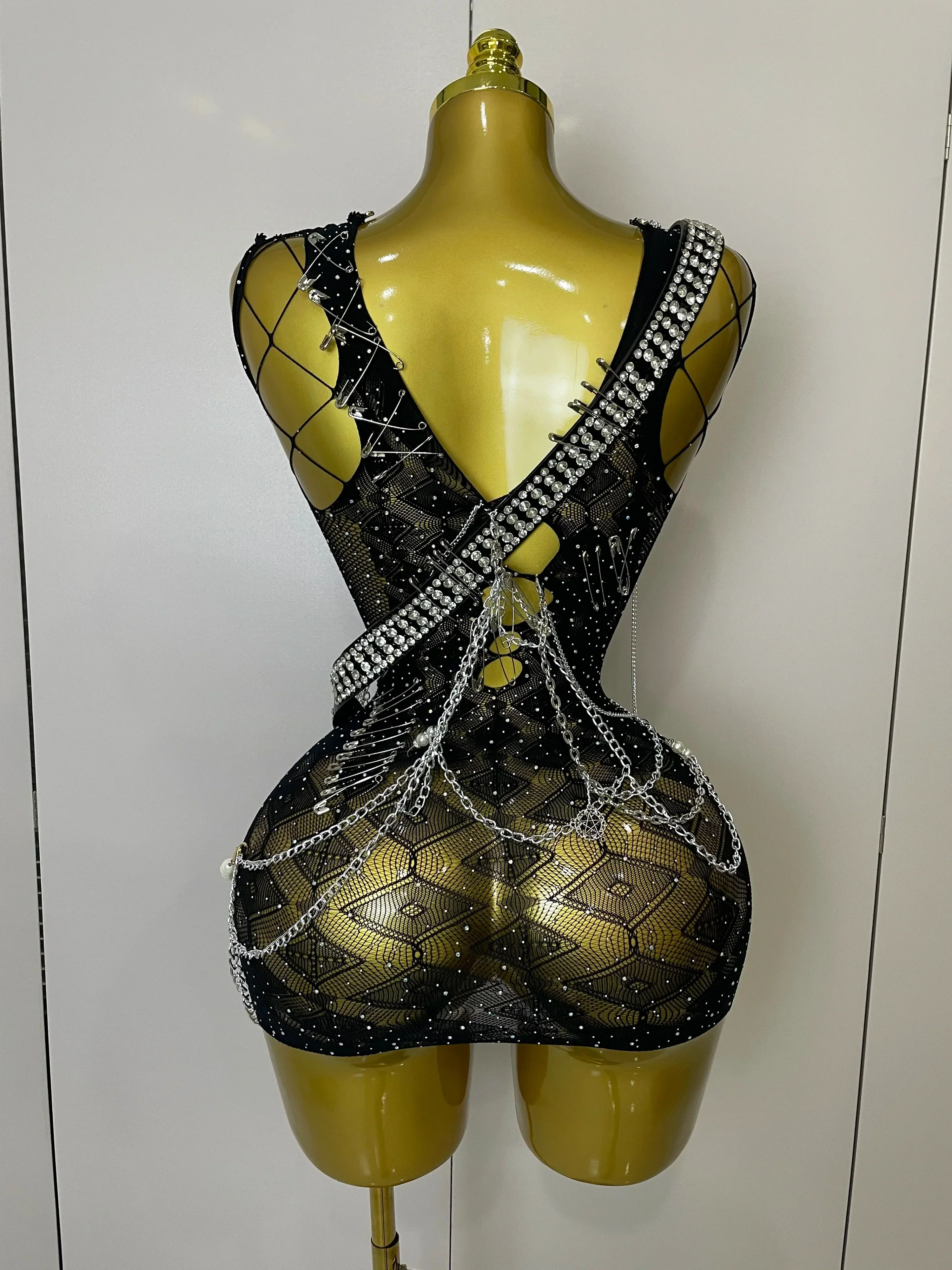 Sexy Fashion Pin Decoration Fringe Beading Short Party Dress  Women Hollow Out Nightclub Performance Singer Costume - Image 3