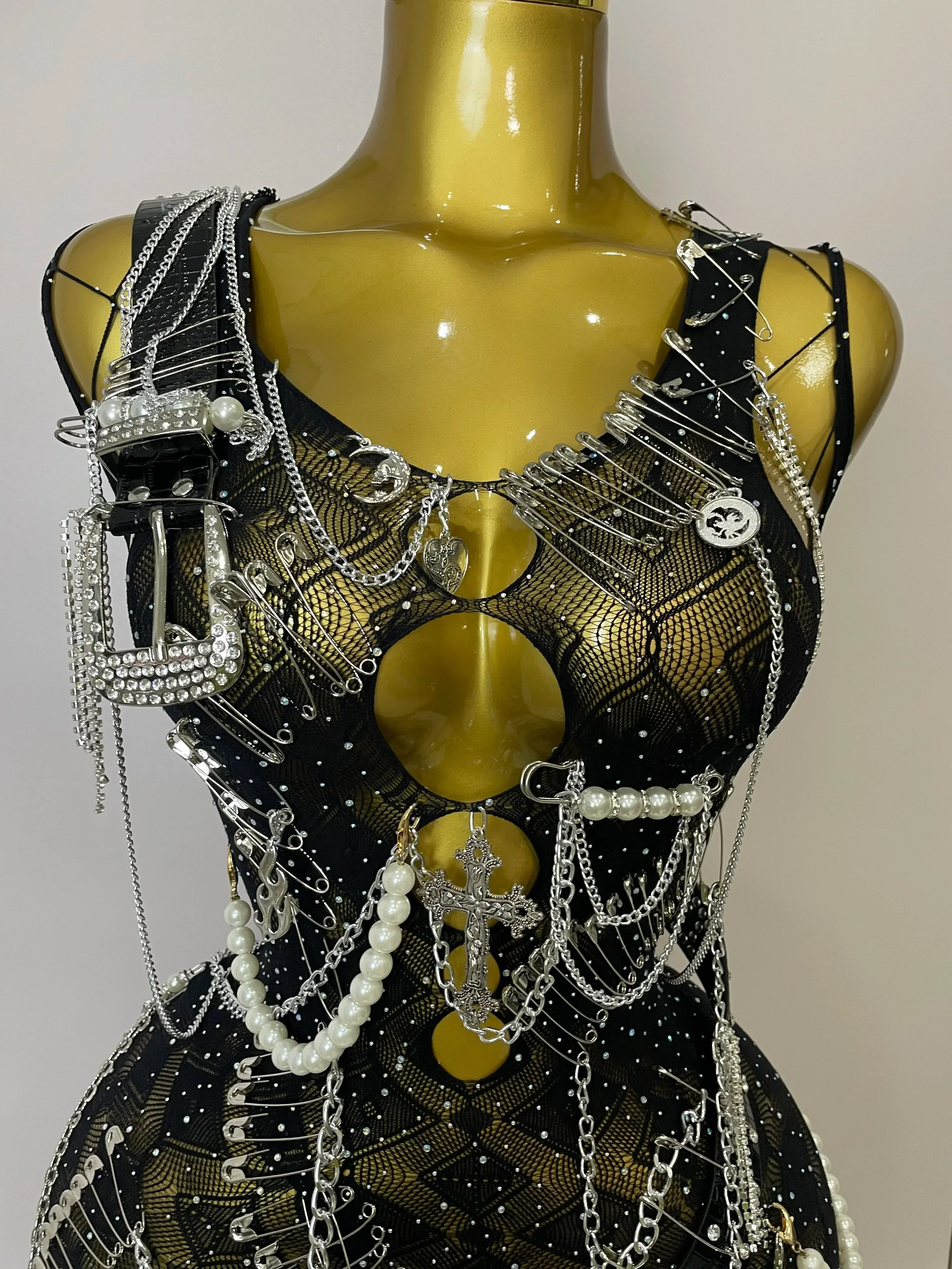 Sexy Fashion Pin Decoration Fringe Beading Short Party Dress  Women Hollow Out Nightclub Performance Singer Costume - Image 5