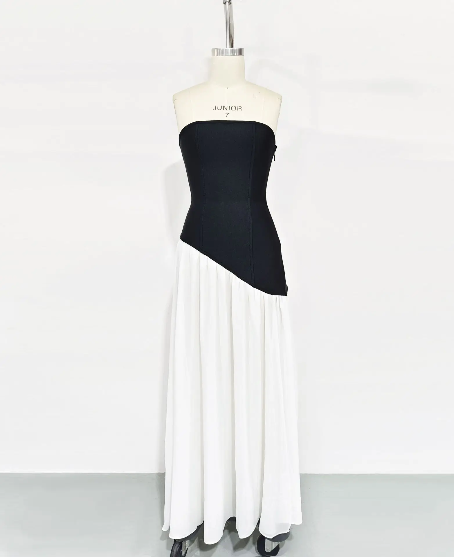 Women Sexy Strapless Laced-up Bodycon Long Maxi Dress Nightclub Party Birthday Photo Shoot Vacation Fashion Outfit - Image 4