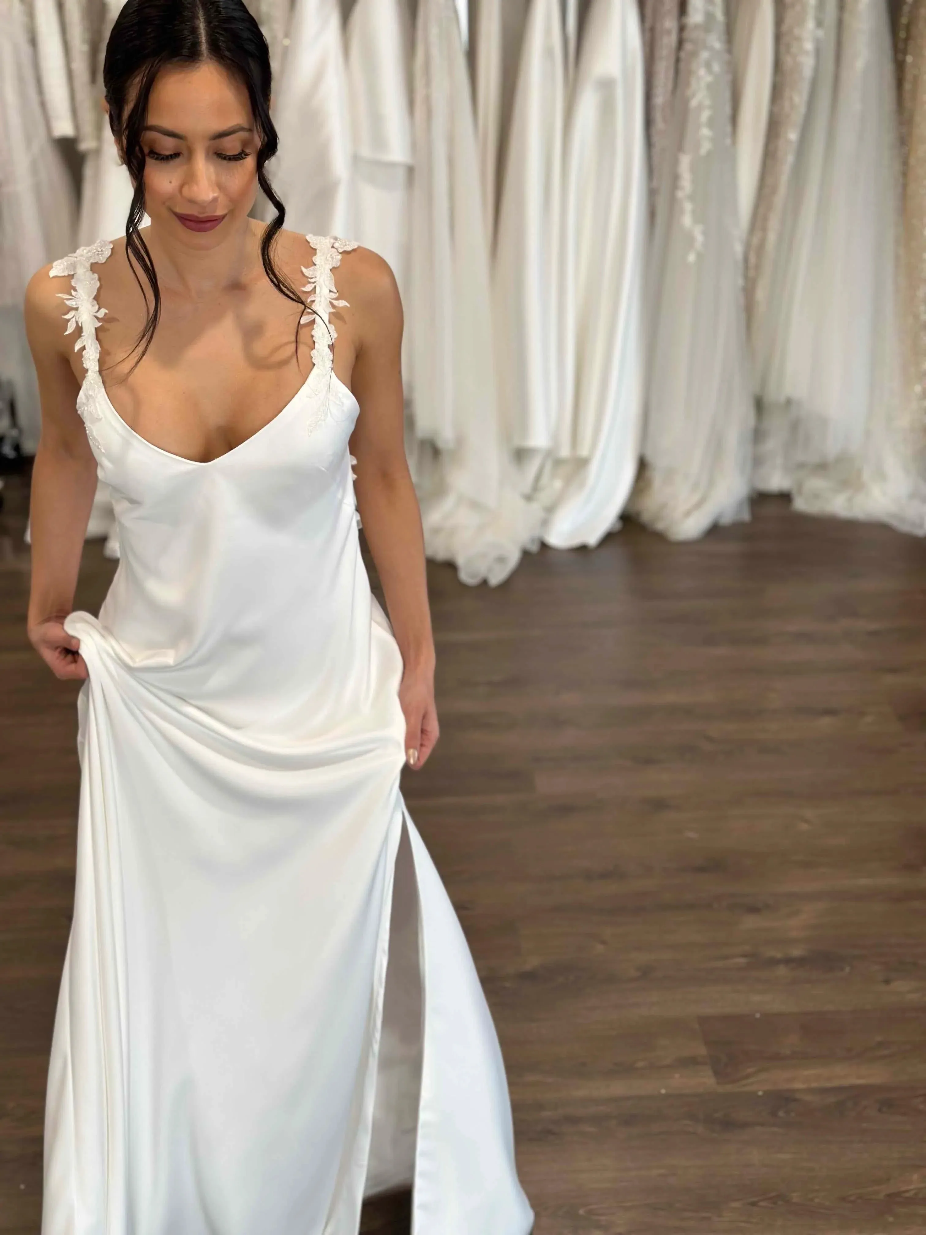 Floor Lenght with V-Neckline Wedding Dress Vestido De Novia Satin Simple Skirt Bow Court Train Dress Bridal Gown - Image 11