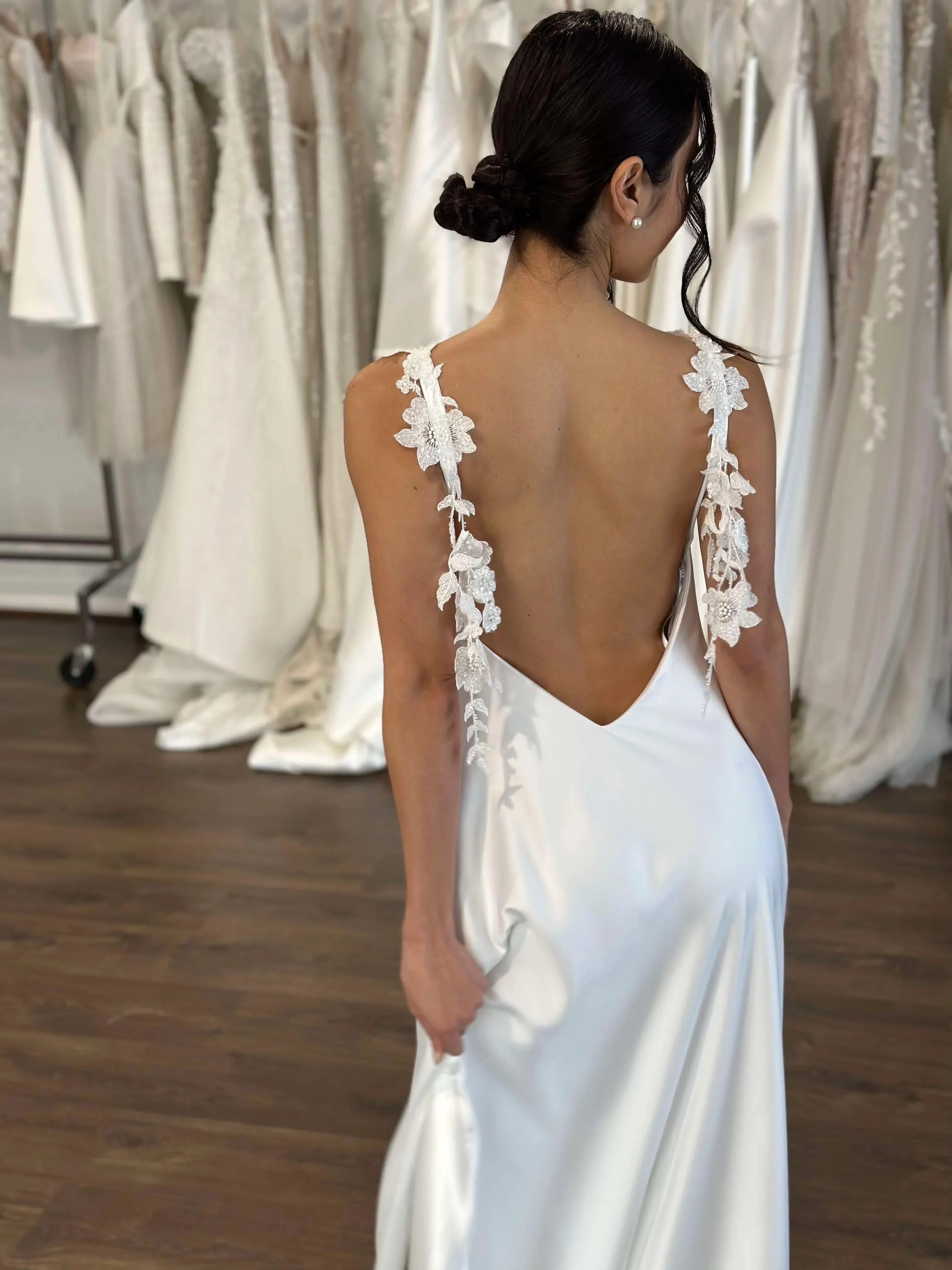 Floor Lenght with V-Neckline Wedding Dress Vestido De Novia Satin Simple Skirt Bow Court Train Dress Bridal Gown - Image 4