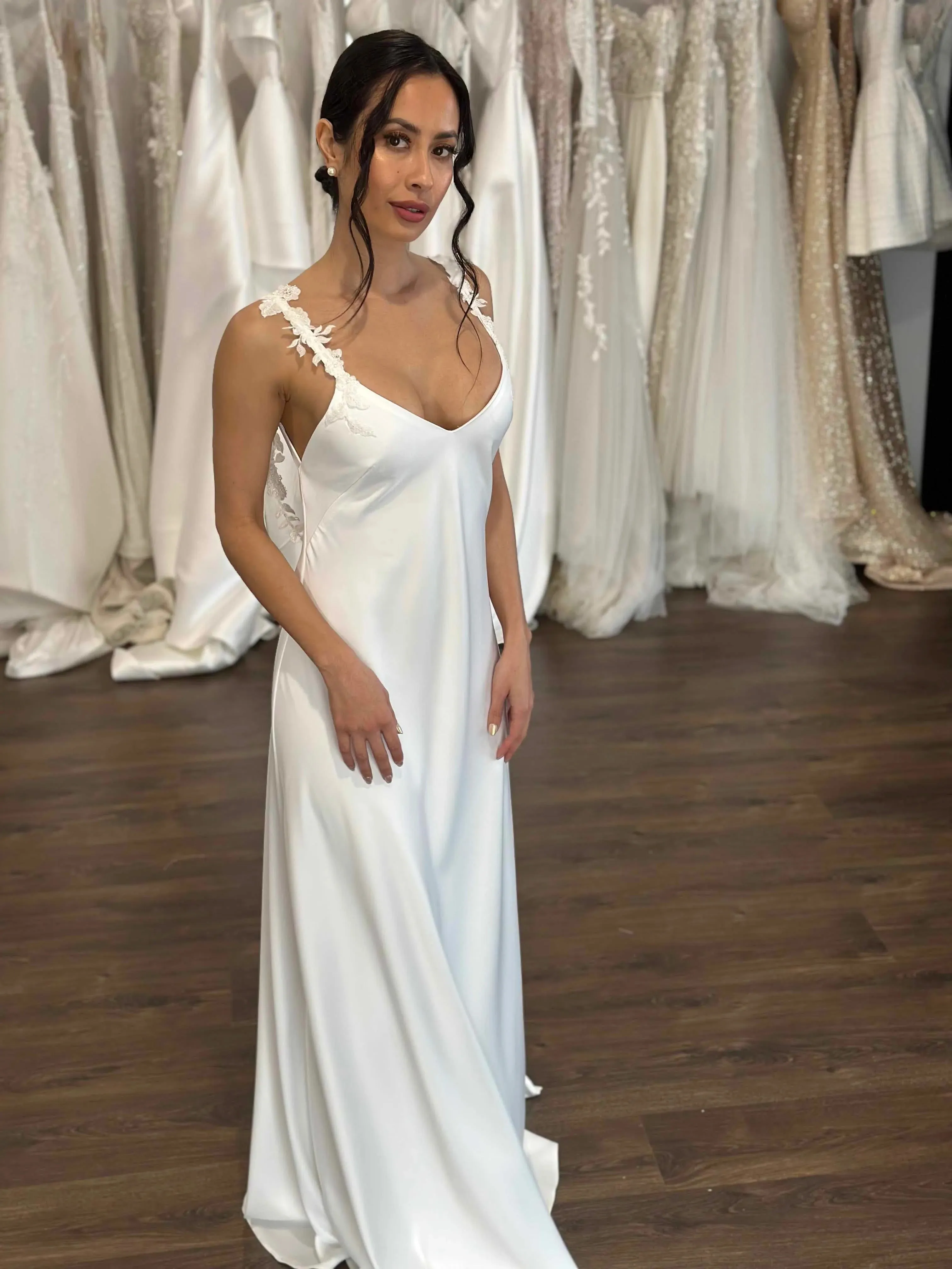 Floor Lenght with V-Neckline Wedding Dress Vestido De Novia Satin Simple Skirt Bow Court Train Dress Bridal Gown - Image 9