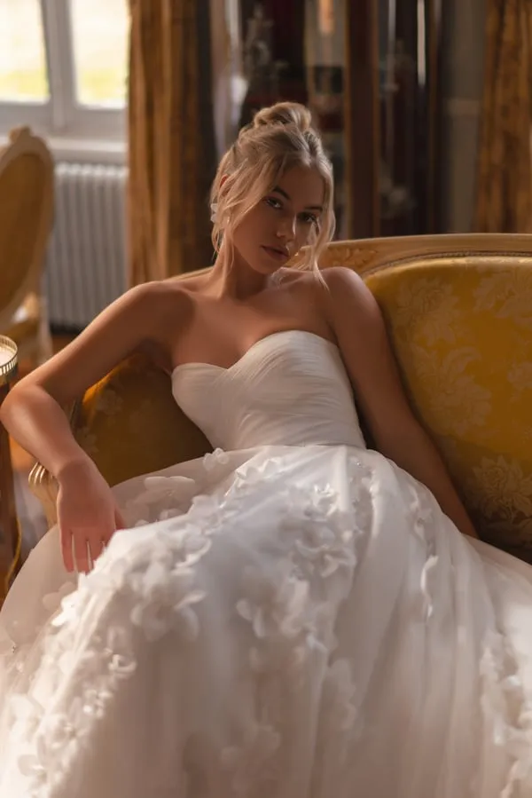 Vintage Princess Wedding Dresses A Line Women's Appliques Sweetheart Sexy Sleeveless Bridal Gowns Elegant Vestidos De Novia - Image 3