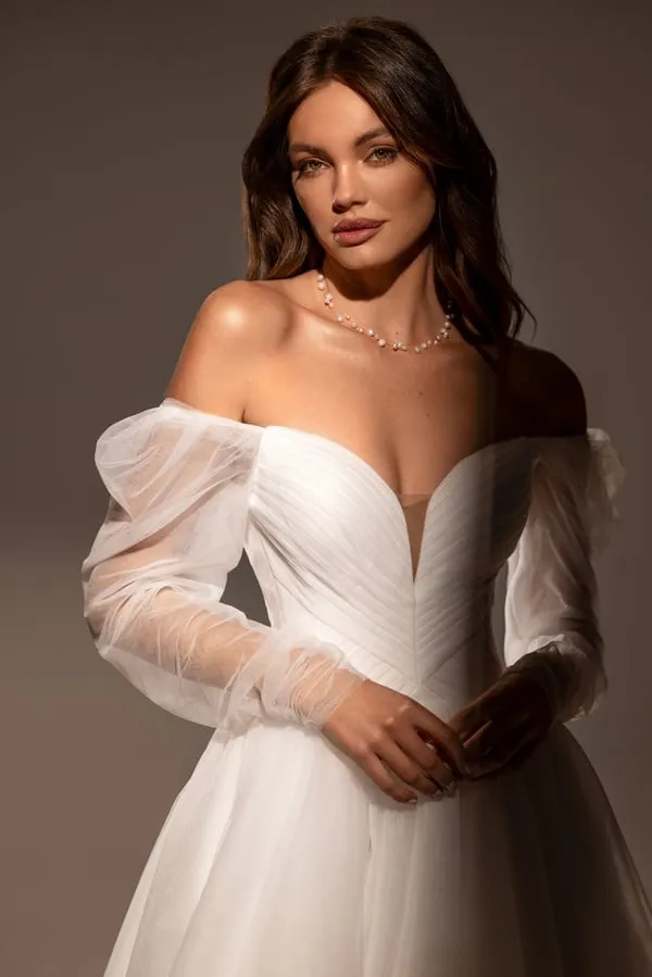 Vintage Tulle Wedding Dresses Backless Ruched Long Sleeves Off Shoulder Bridal Gowns A-Line V-Neck Bride Dress - Image 3