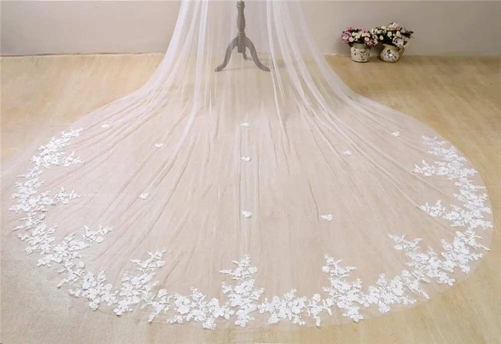 Wedding Cape , Lace Bridal Veil , Wedding Cloak Shoulder Veil , Cathedral Cloak in White , Off-White , Ivory - Image 2
