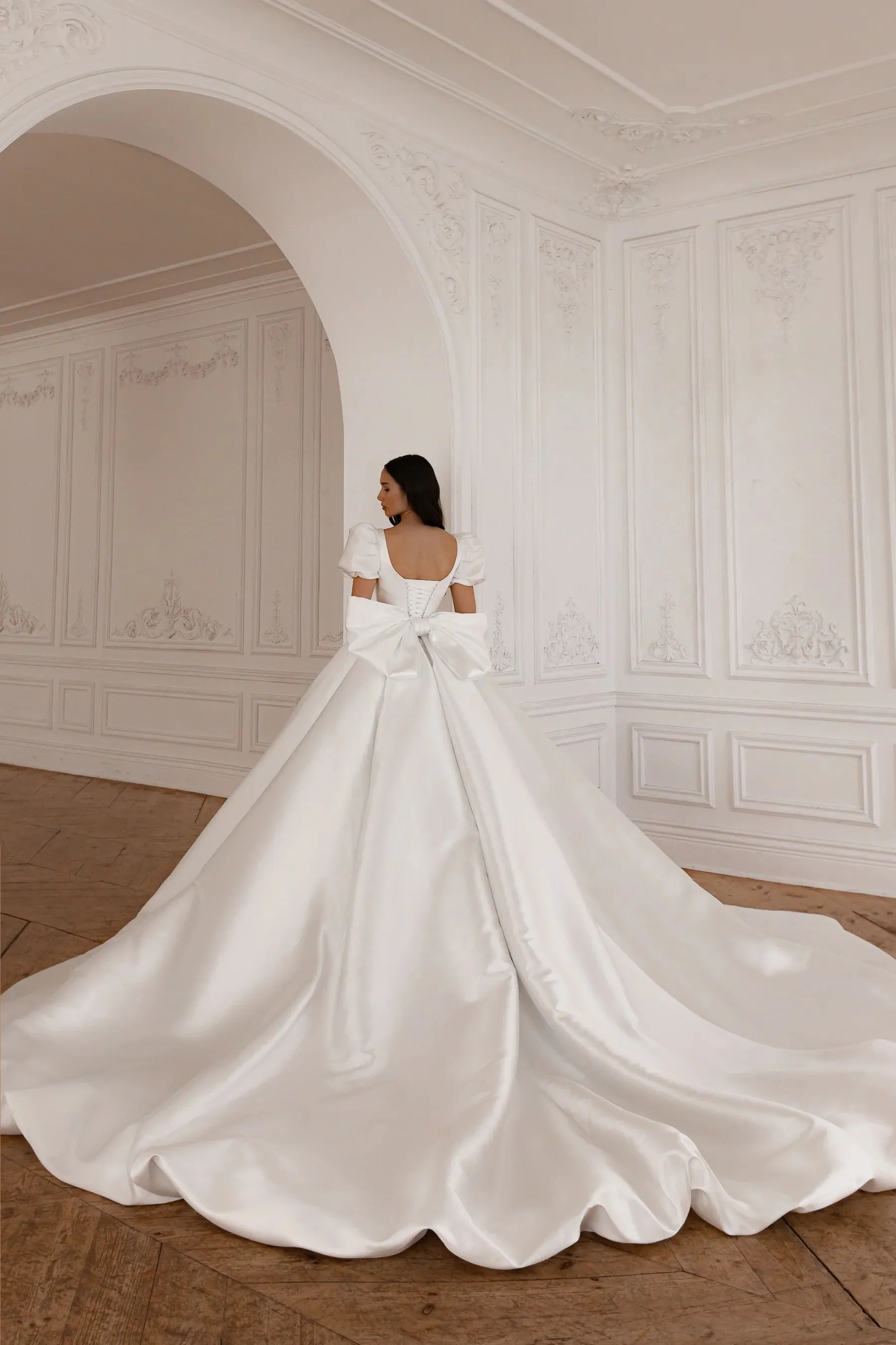 White Wedding Dress with Long Train Mermaid Bow Simple Satin Princess Vestido De Novia Court Train Dress Bridal Gown - Image 6