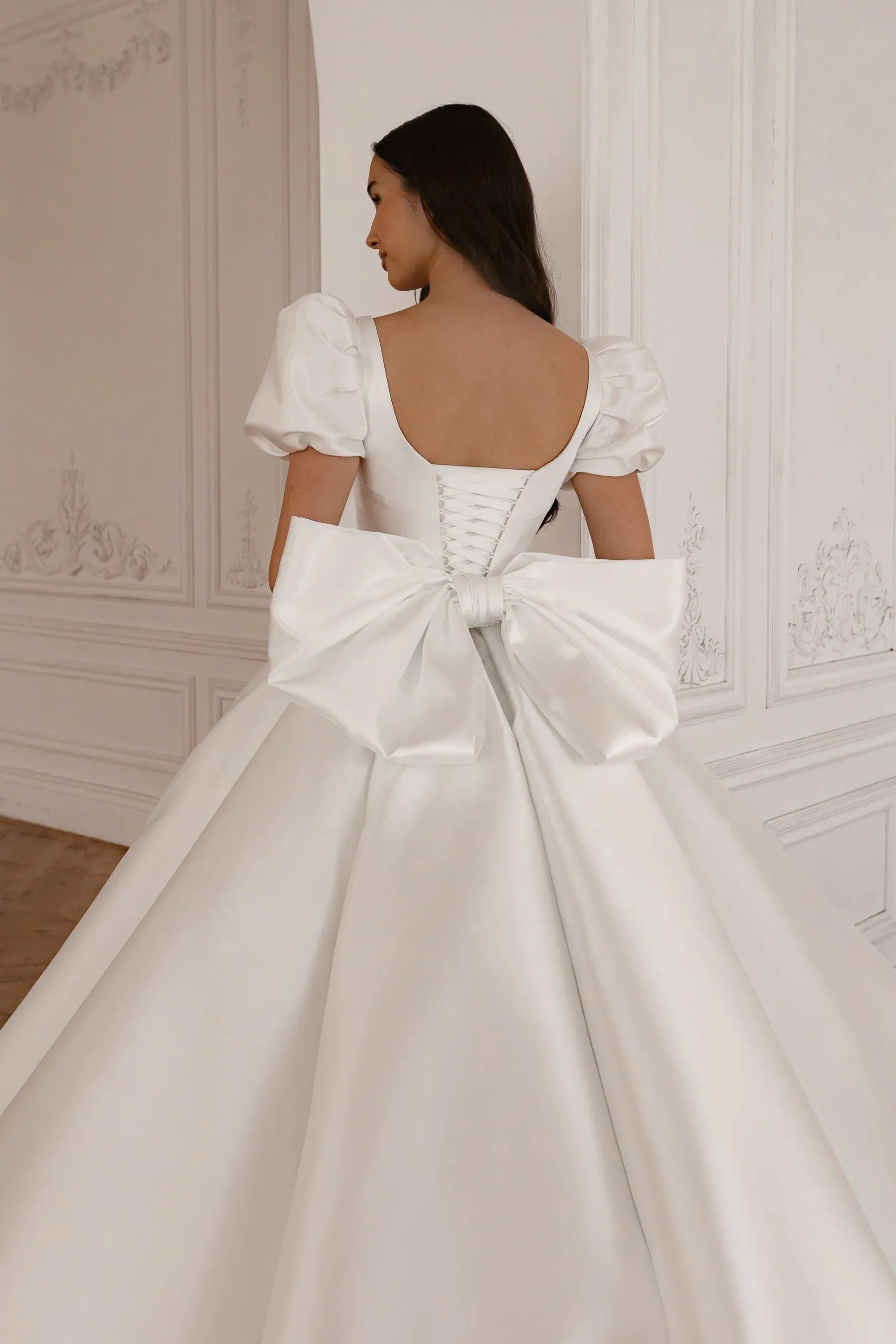 White Wedding Dress with Long Train Mermaid Bow Simple Satin Princess Vestido De Novia Court Train Dress Bridal Gown - Image 7