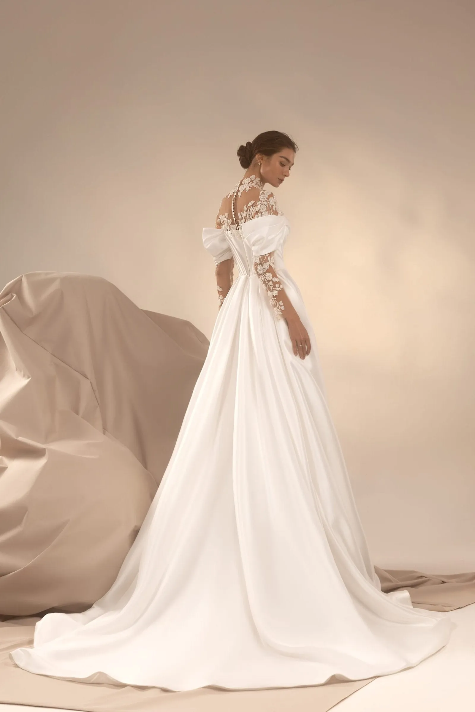 Whimsical Minimalist Wedding Dress with Delicate Tulle, Satin Accents & Romantic 3D Floral Lace for an Enchanting Bridal Look - Image 2