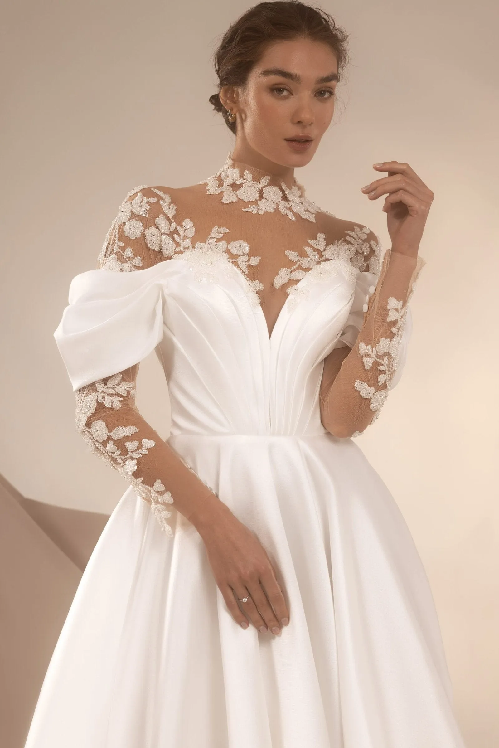 Whimsical Minimalist Wedding Dress with Delicate Tulle, Satin Accents & Romantic 3D Floral Lace for an Enchanting Bridal Look - Image 3