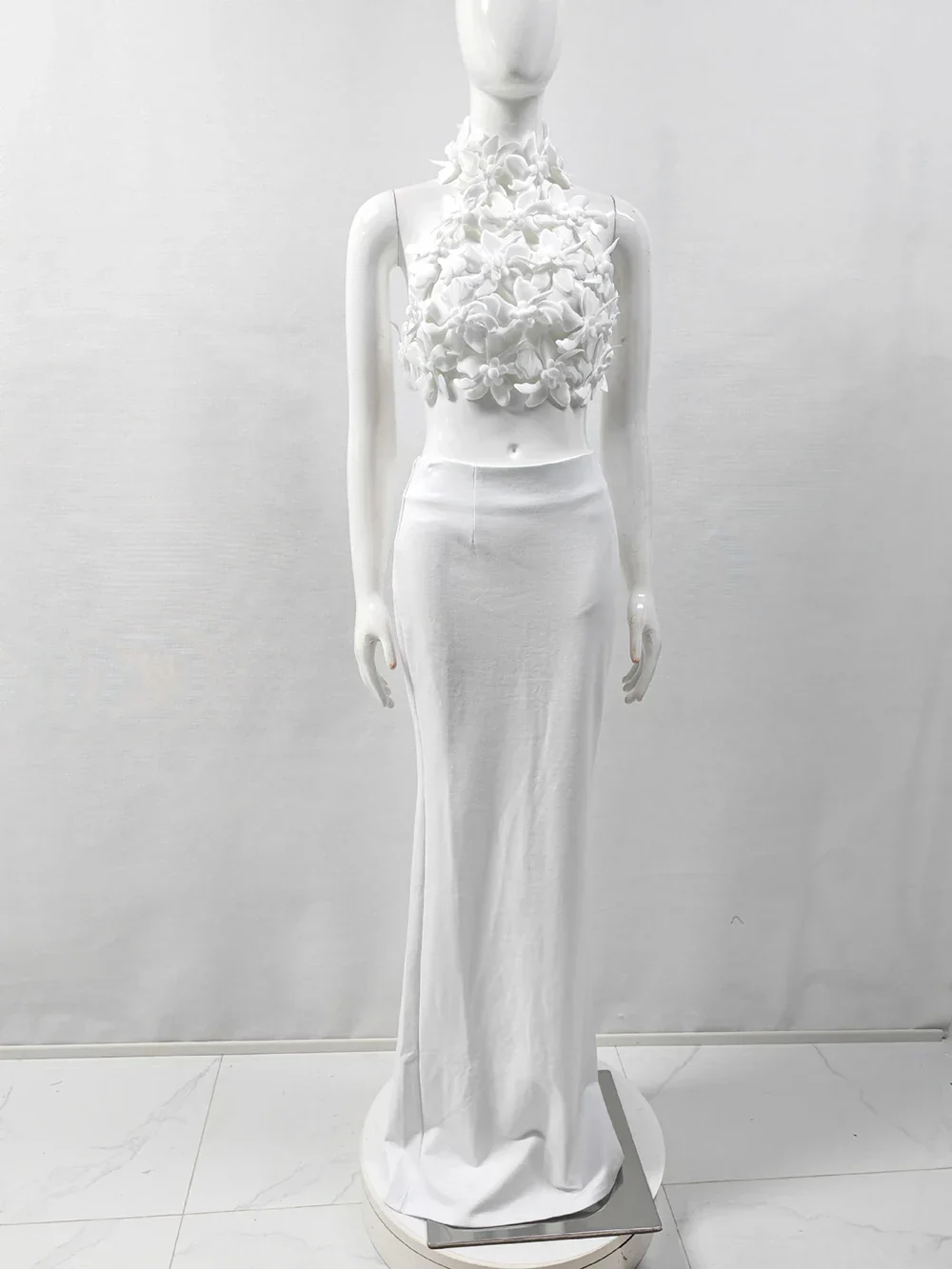 White Elegant 3D Flowers Hollow Out Beach Dresses Set Sexy See Though Crop Tops Long Skirts Women Sets Summer Female Outfits - Image 2