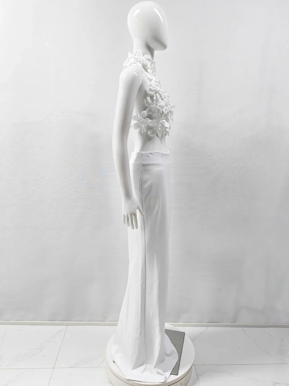 White Elegant 3D Flowers Hollow Out Beach Dresses Set Sexy See Though Crop Tops Long Skirts Women Sets Summer Female Outfits - Image 3
