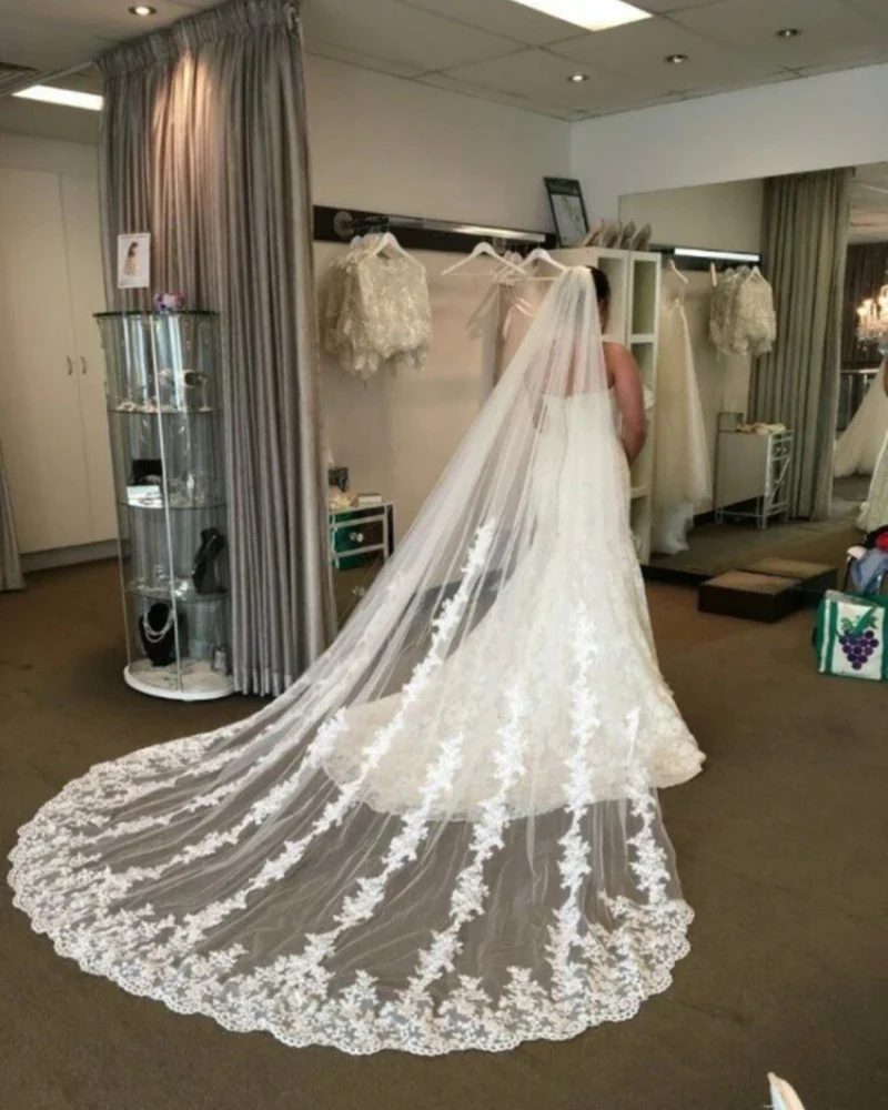White Off-White Ivory Bridal Veil 3M 3.5M 4M 5M Cathedral Long Veil Lace Wedding Veil with Metal Comb Wedding Accessories - Image 2