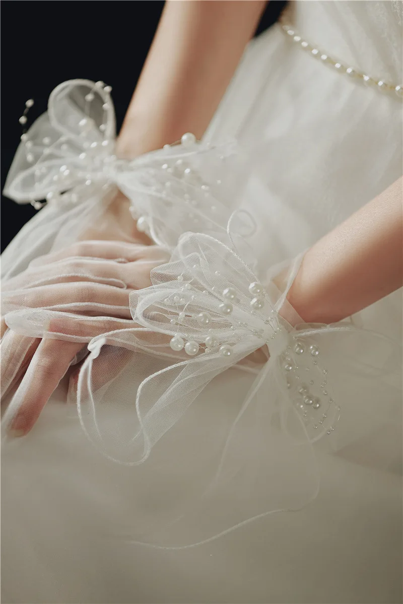 White Short Pearls Bridal Gloves Wristband Wedding Glove For Women Girl Party Evening Dress Jewelry Bride Accessories - Image 2