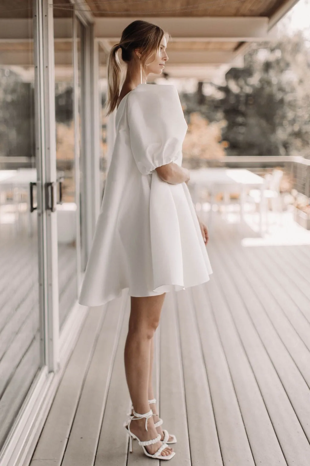V-Neck White Simple Modern Wedding Dress Court Train Bridal Gown Princess Vestido De Novia Satin Bow Sleeveless Mermaid - Image 5