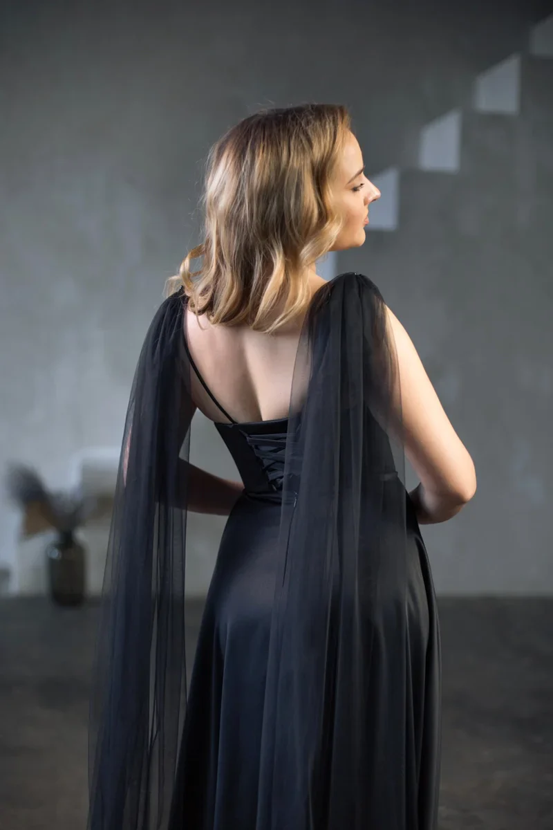 Wings Wedding Accessories Black Bridal Cape Veils Chapel Length - Image 2