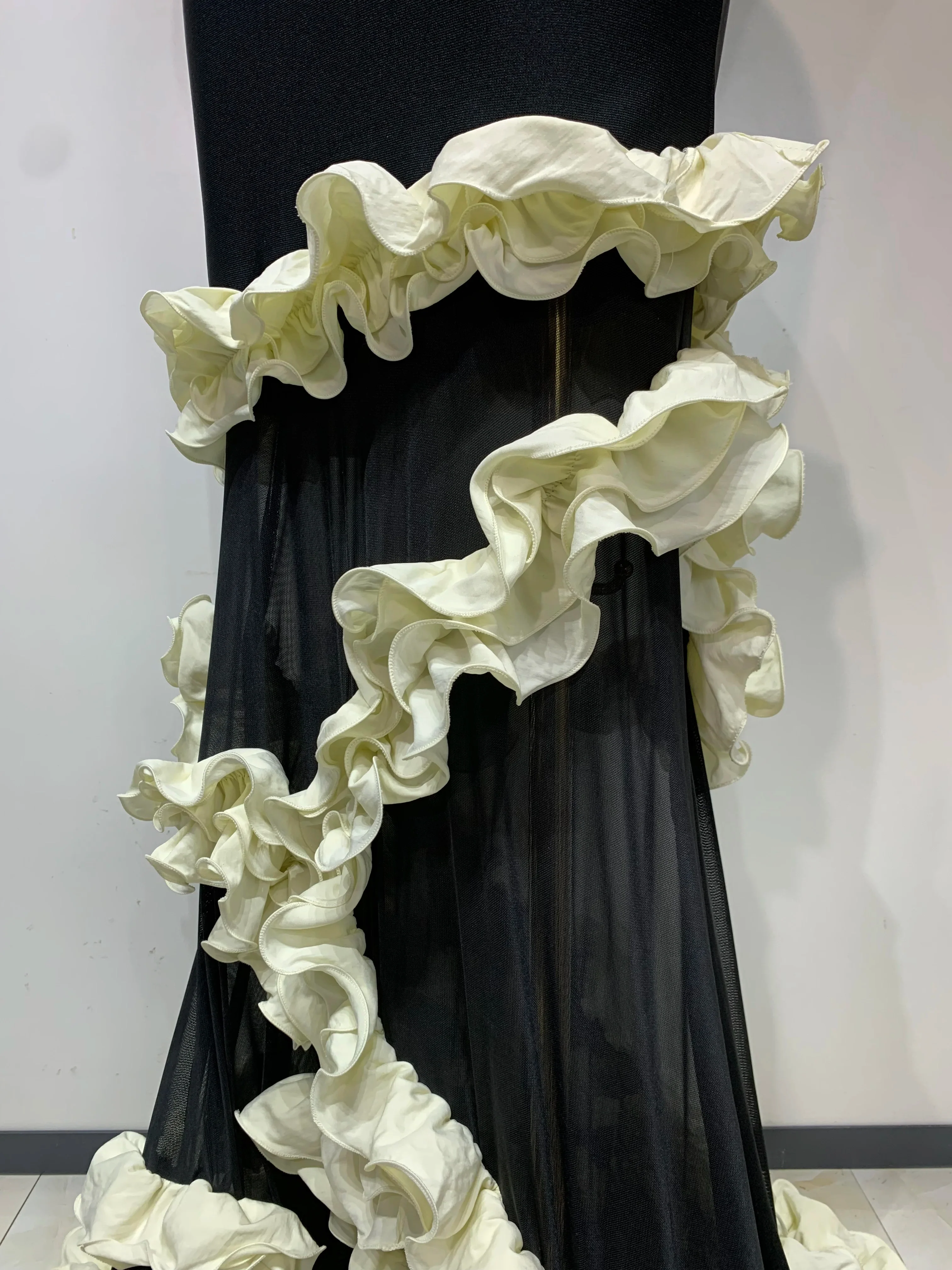 Women Black Sleeveless Ruffles Patchwork Maxi Bandage Dress Celebrity Elegant Evening Party Gowns Fashion Show Outfit - Image 6