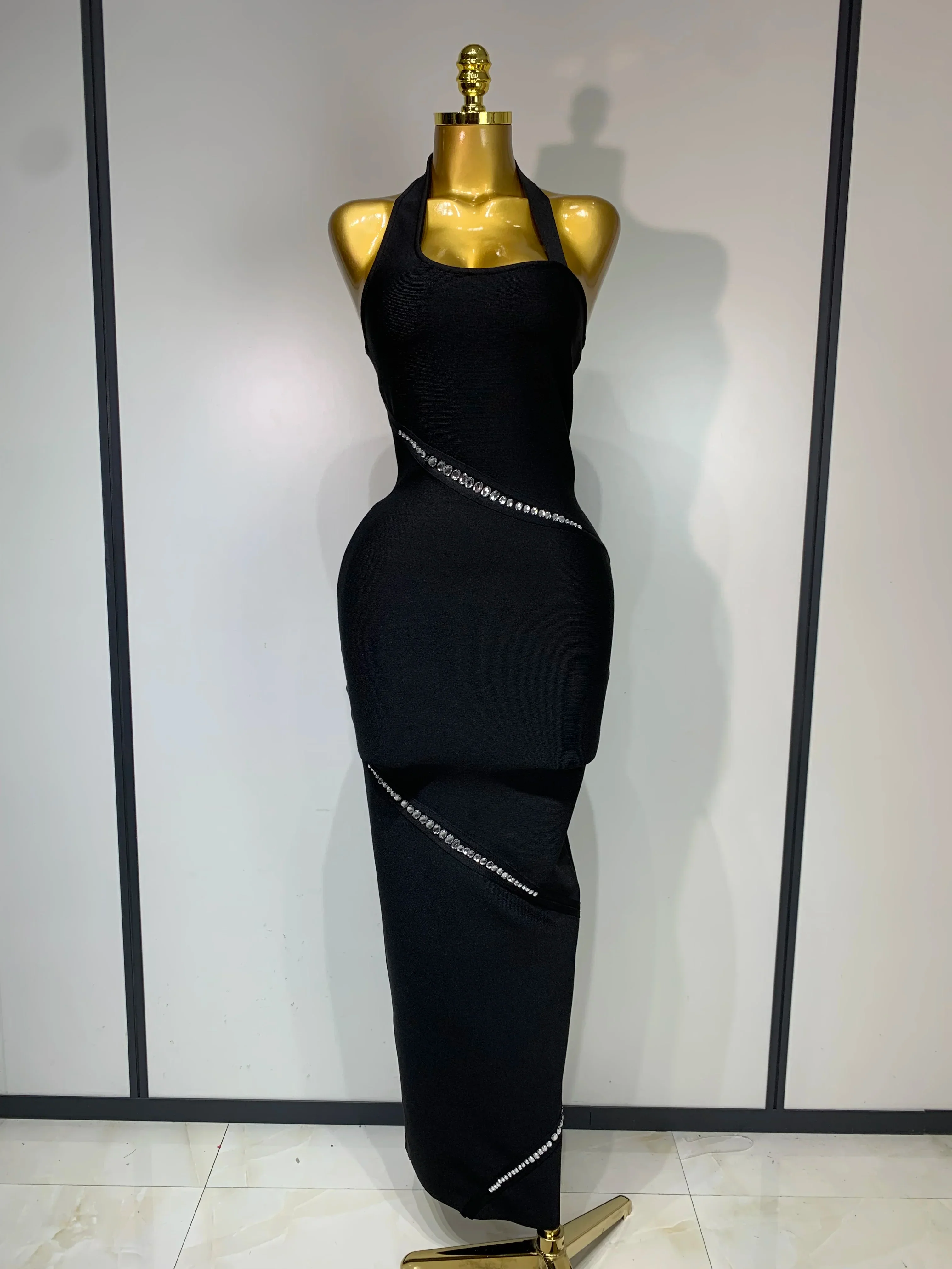Women Celebrity Sexy Backless Halter Black Crystals Bandage Dress Knitted Elegant Evening Club Party Luxury Birthday Dress