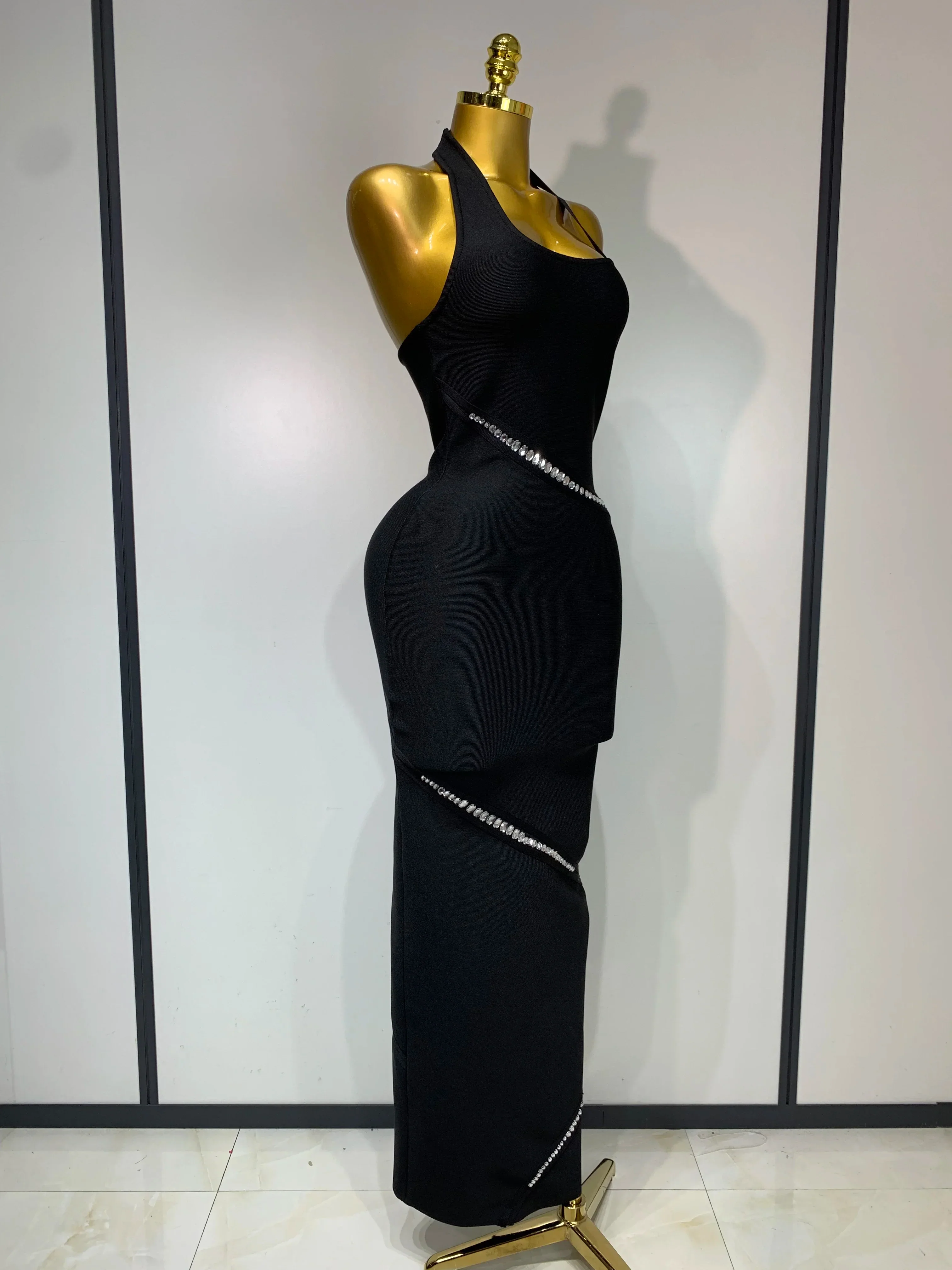 Women Celebrity Sexy Backless Halter Black Crystals Bandage Dress Knitted Elegant Evening Club Party Luxury Birthday Dress - Image 2