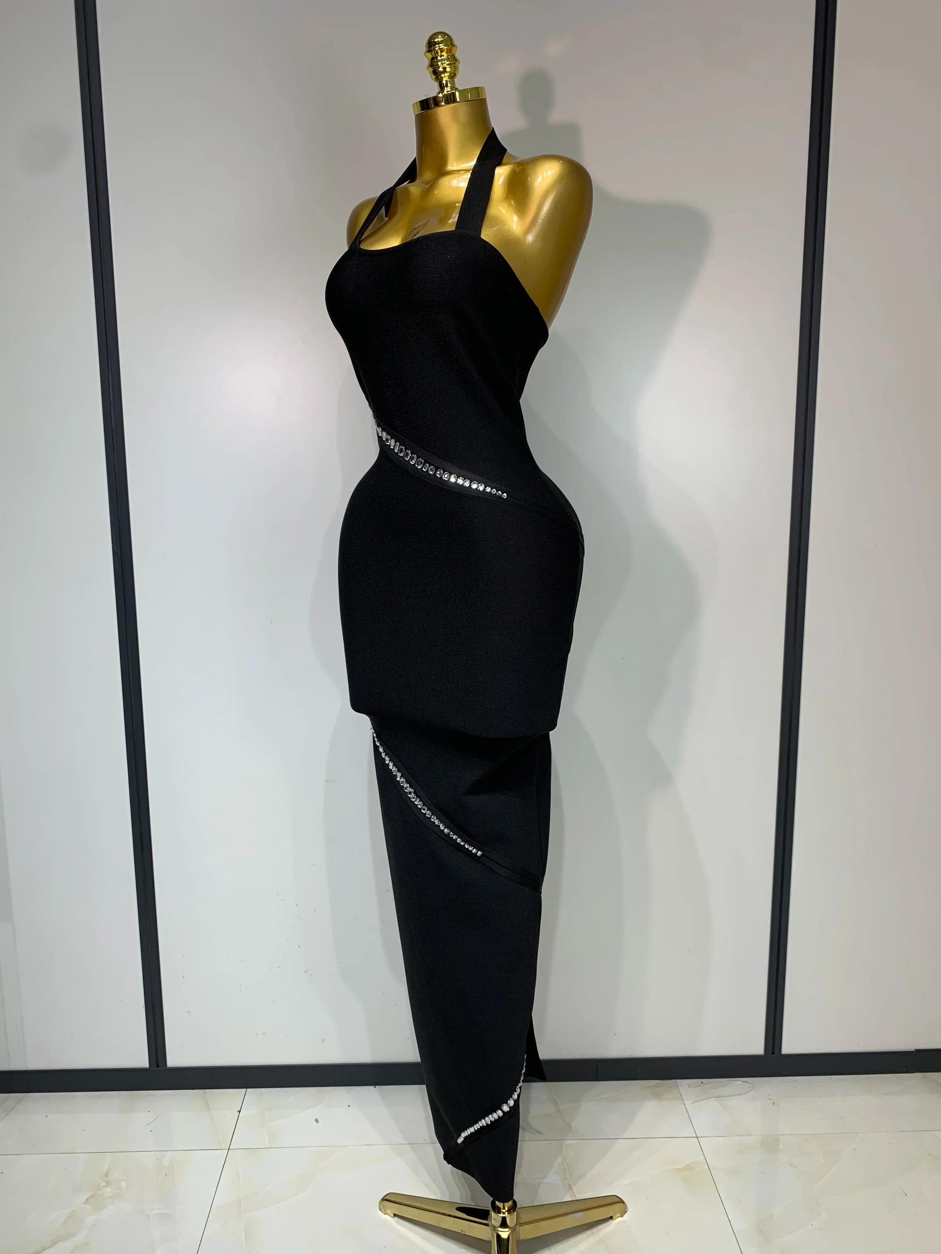 Women Celebrity Sexy Backless Halter Black Crystals Bandage Dress Knitted Elegant Evening Club Party Luxury Birthday Dress - Image 3