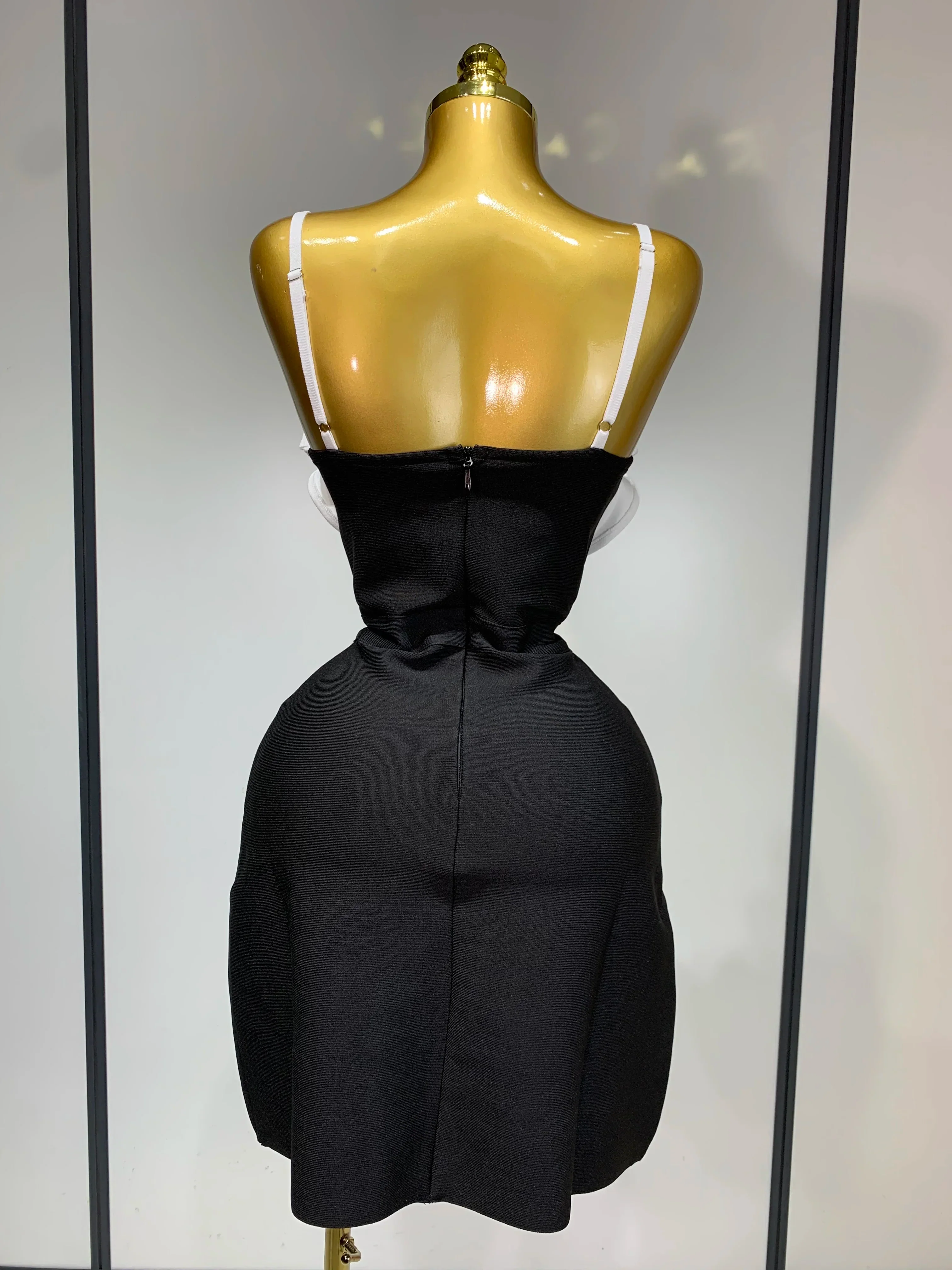 Women Celebrity Sexy Sleeveless 3D Flower Patchwork Mini Bodycon Bandage Dress Elegant Evening Club Party Birthday Dress - Image 4