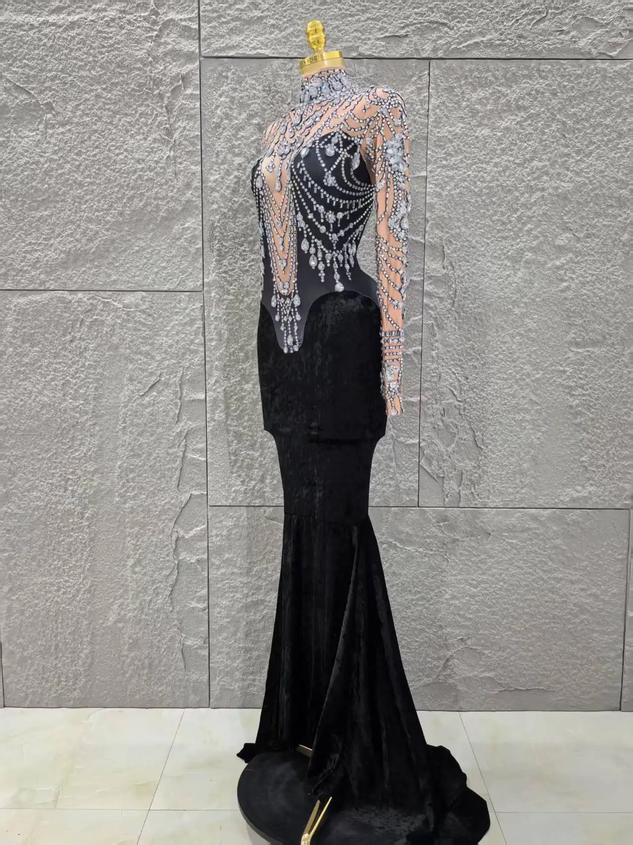 Women Long Sleeve Sexy Shinning Crystal Velvet Bodycon Floor-length Dress Celebrate Evening Party Birthday Cocktail Dress - Image 2