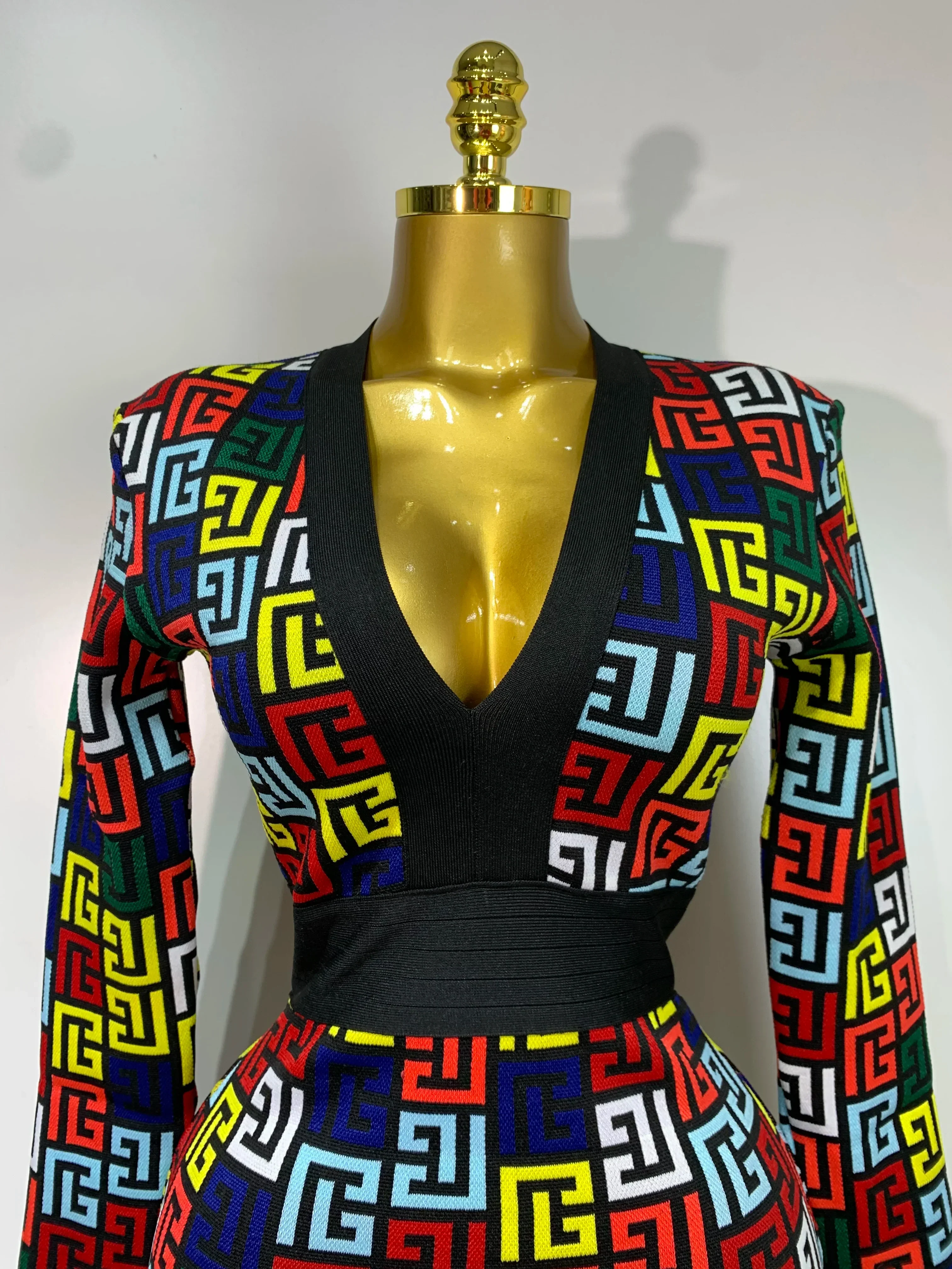 Women Long Sleeve V-Neck Bodycon Jacquard Short Bandage Dress  Elegant Evening Luxury Birthday Party Cocktail Outfit - Image 5