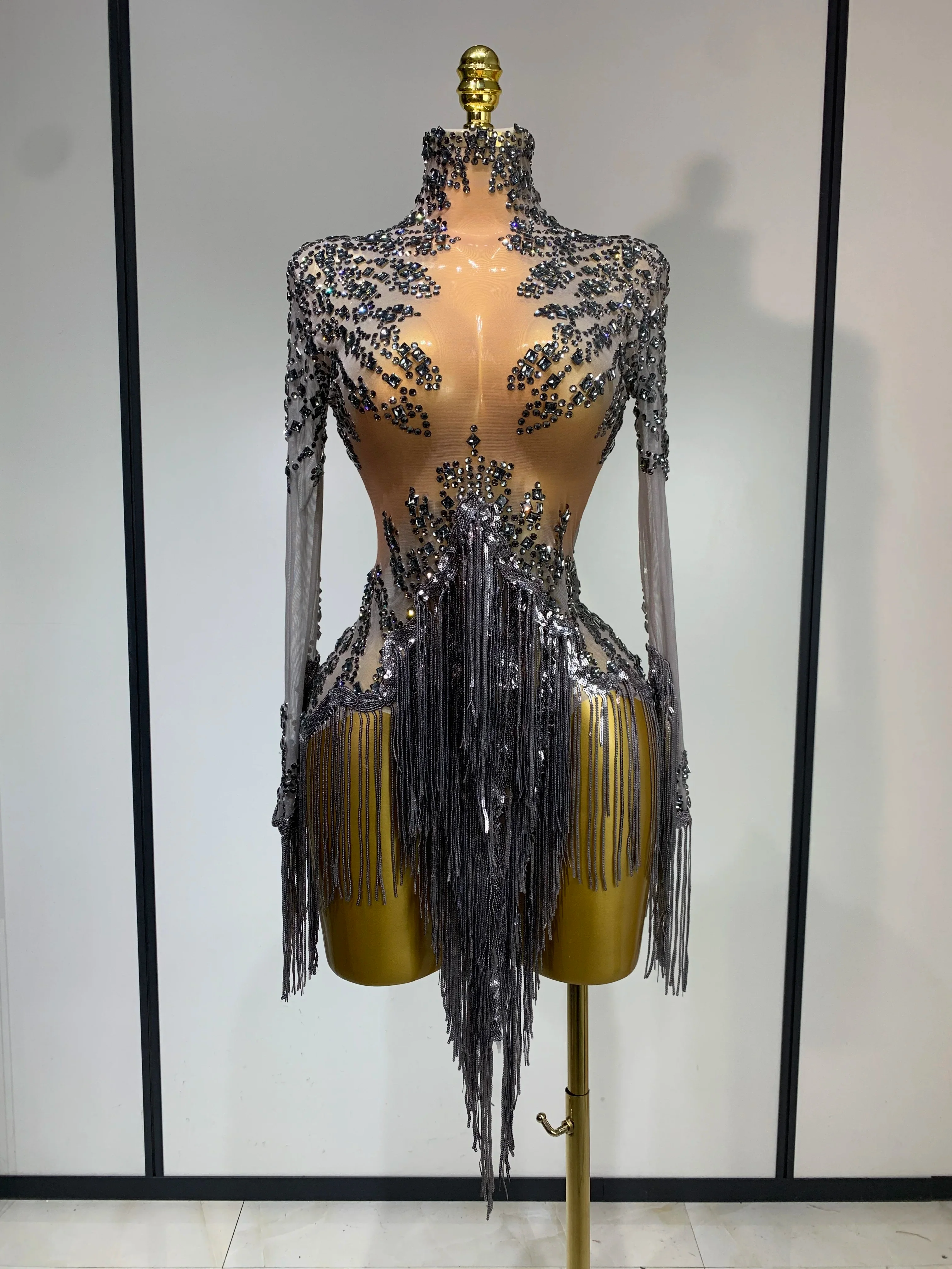 Women Sexy Long Sleeve Diamond Tassel Dress Nightclub Performance Stage Costume Celebrity Evening Party Luxury Birthday Dress