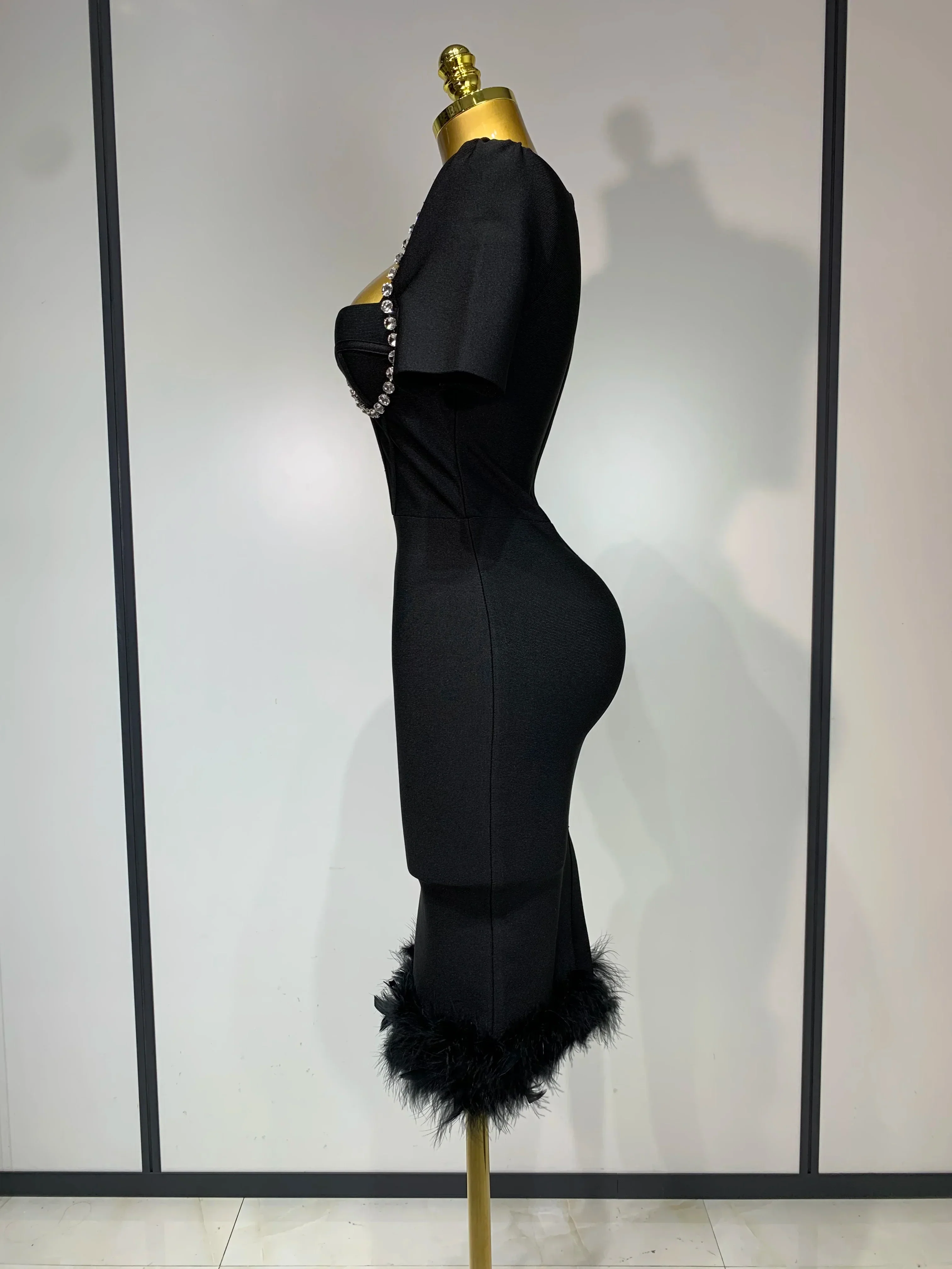 Women Sexy Luxury Rhinestone Short Sleeve Bodycon Dress  Party Evening Celebrate Birthday Black Bandage Club Prom Gown - Image 3