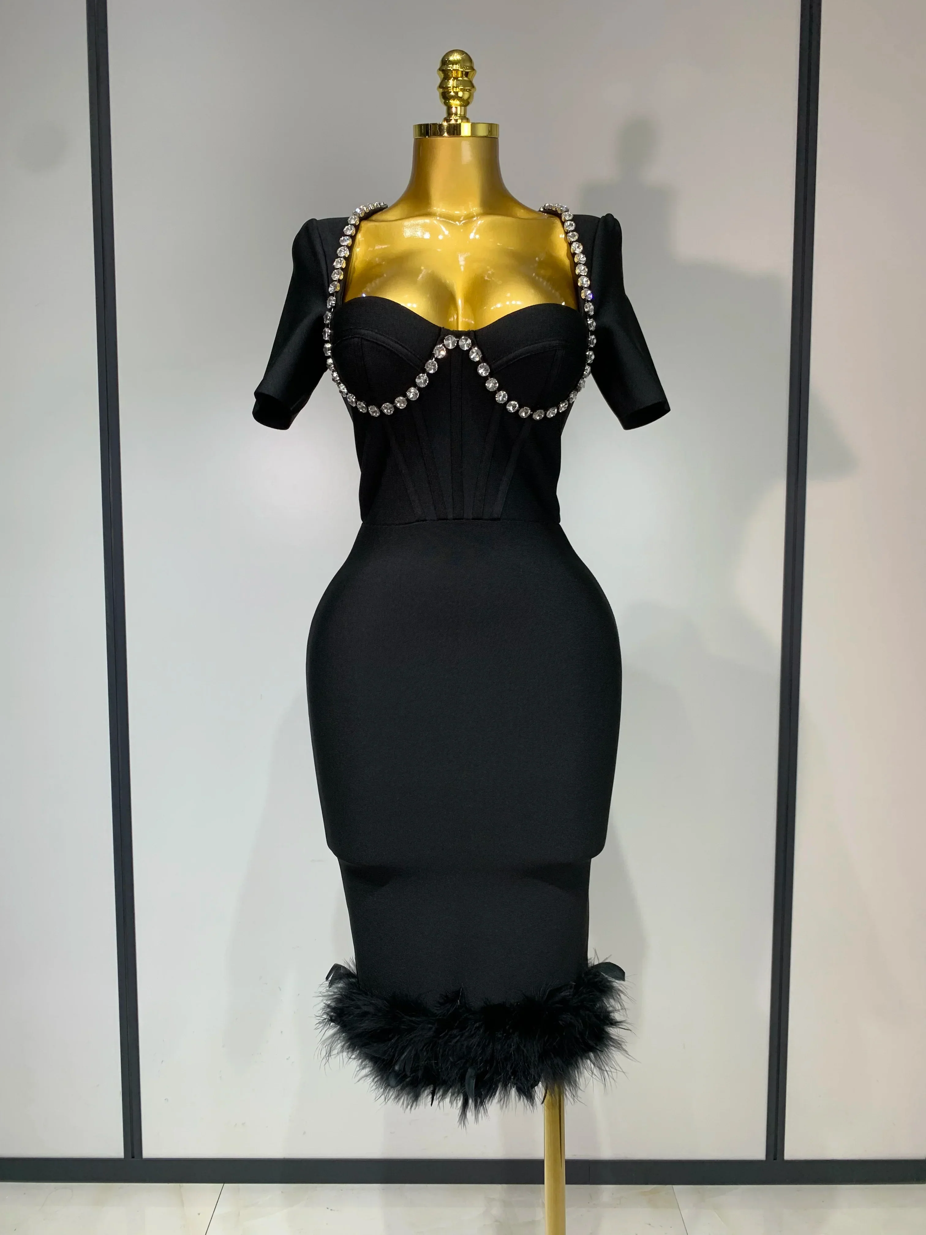 Women Sexy Luxury Rhinestone Short Sleeve Bodycon Dress  Party Evening Celebrate Birthday Black Bandage Club Prom Gown - Image 7