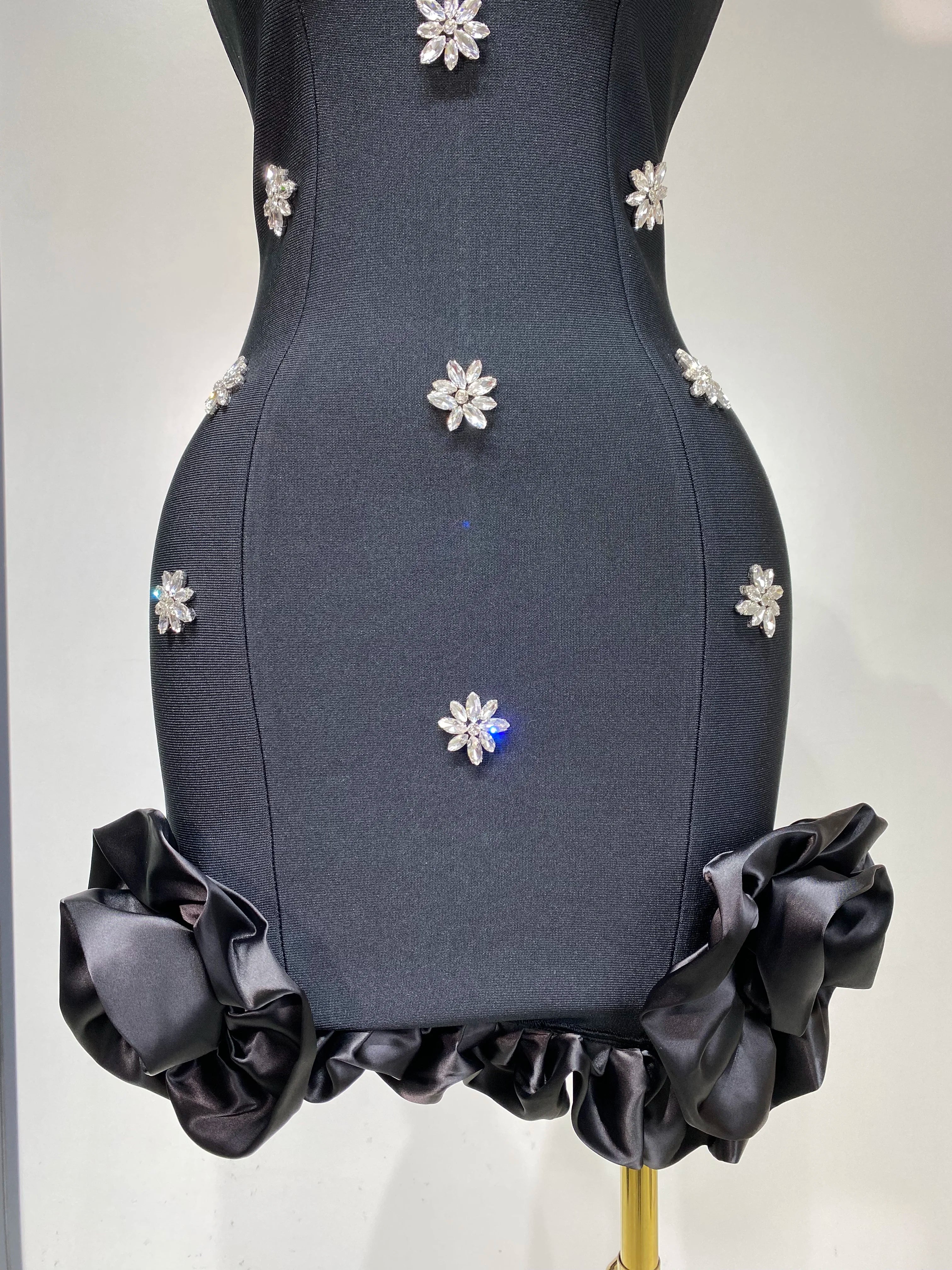 Women Sexy Sleeveless Square Collar Crystal Bodycon Mini Bandage Dress Celebrate Evening Party Elegant Luxury Birthday Dress - Image 6