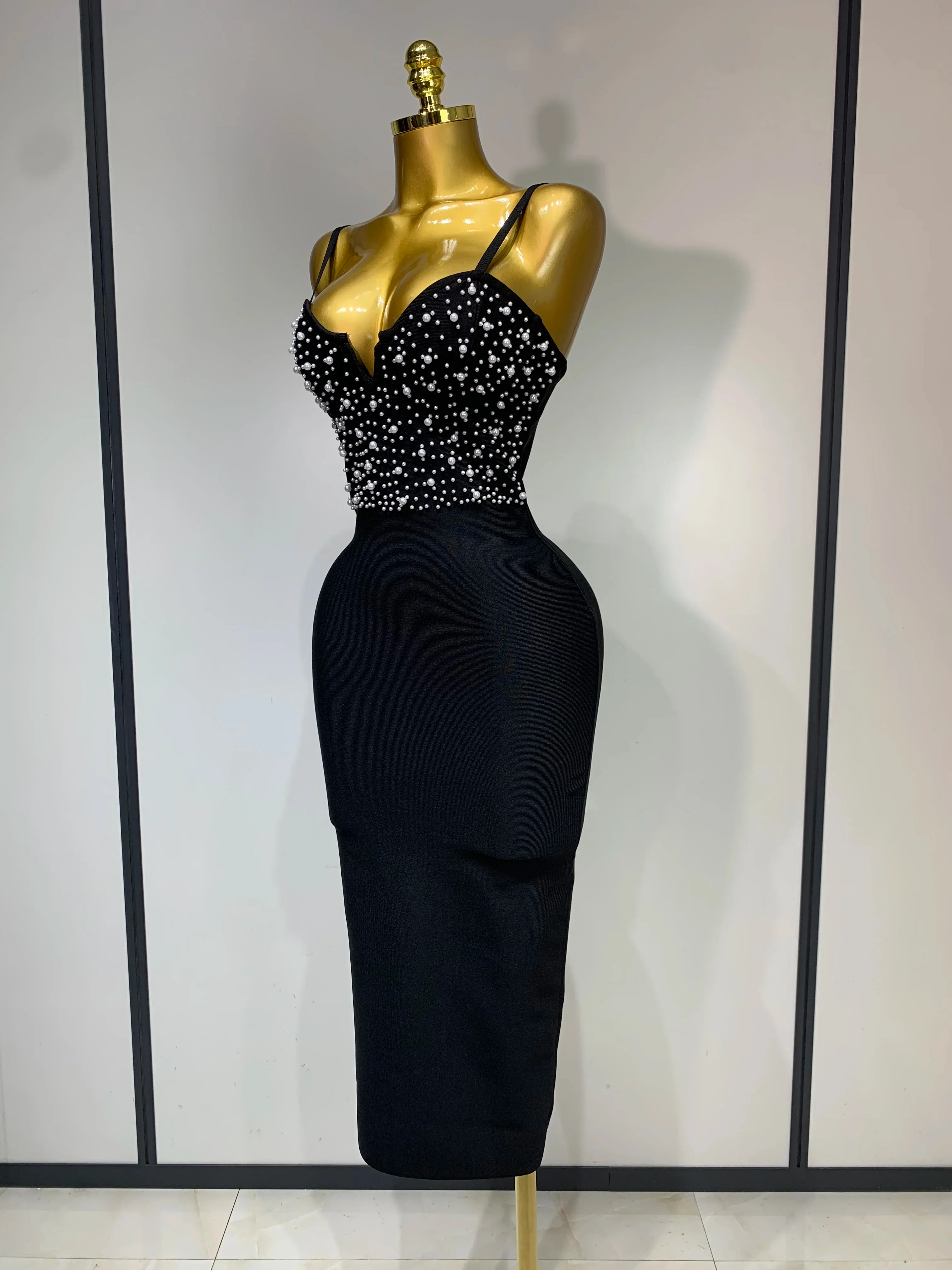 Women Sexy V-neck Elegant Pearl Bodycon Bandage Dress Celebrity Evening Prom Club Luxury Birthday Party Nightclub Dresses - Image 3