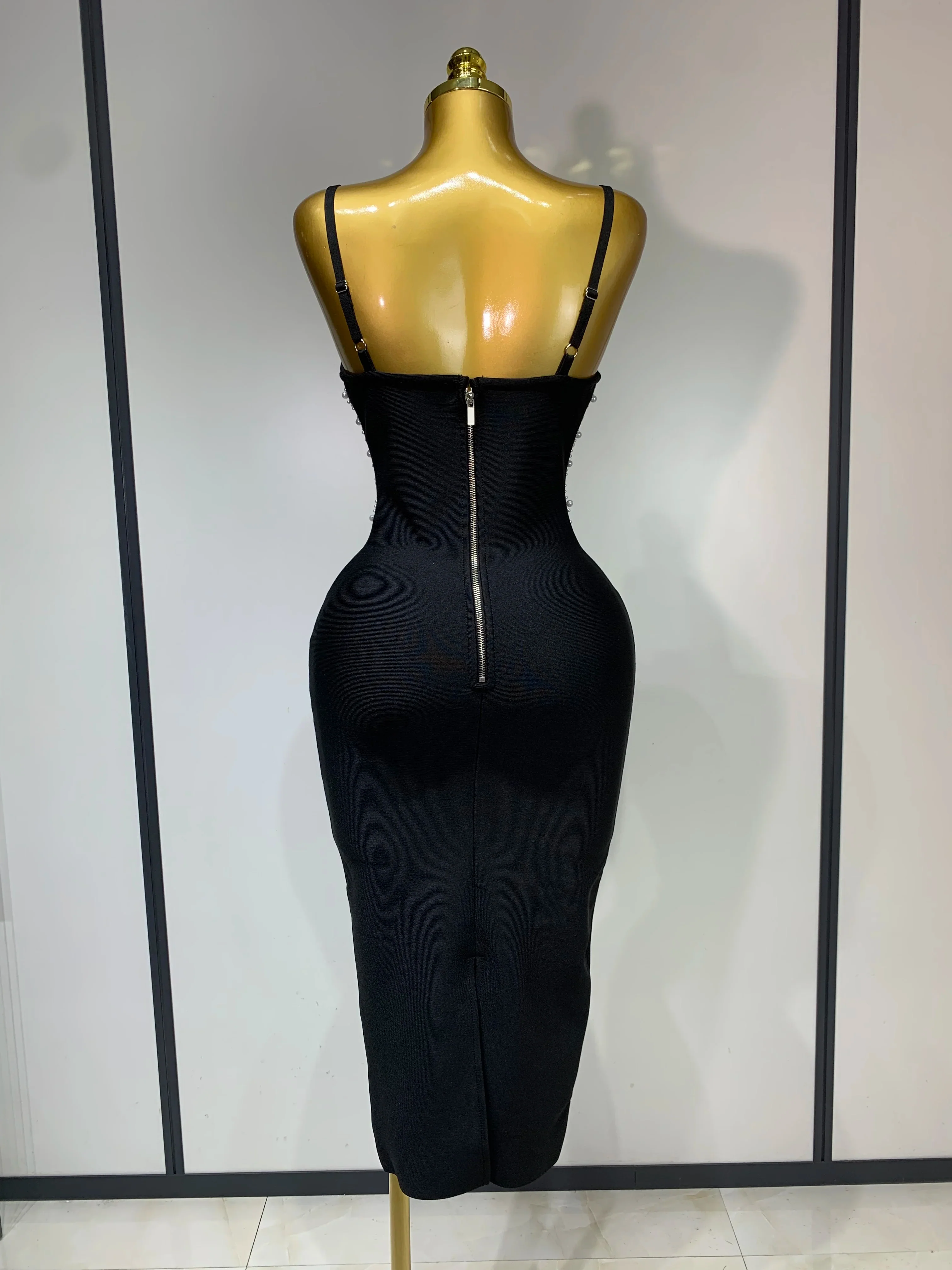 Women Sexy V-neck Elegant Pearl Bodycon Bandage Dress Celebrity Evening Prom Club Luxury Birthday Party Nightclub Dresses - Image 4