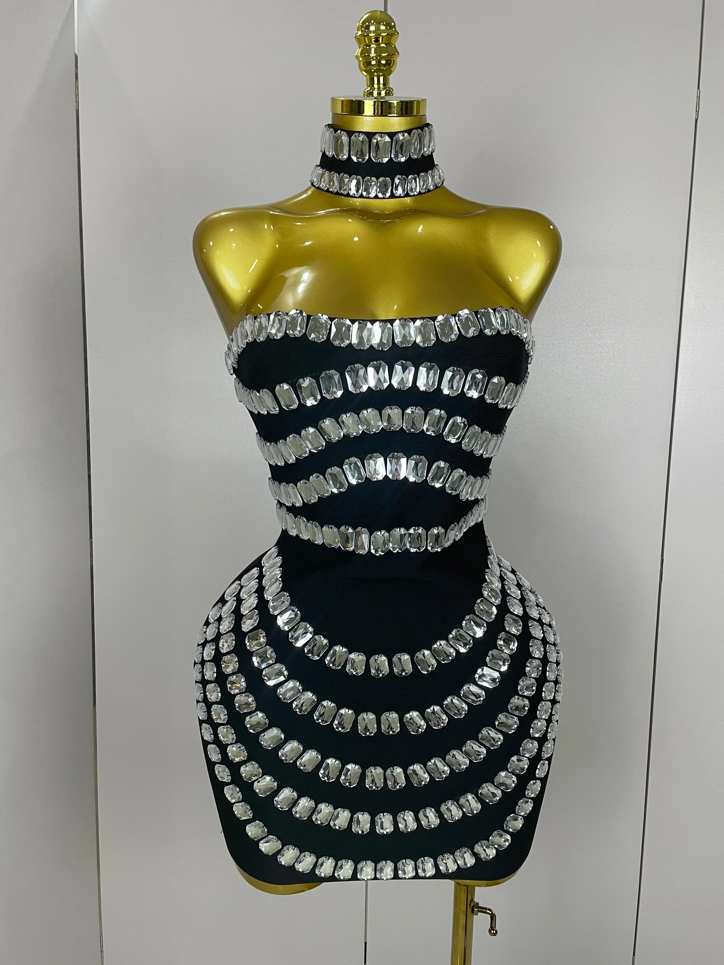 Women  Sparkly Rhinestones Bodycon Strapless Mini Bandage Dress Backless Fashion Evening Party Club Luxury Birthday Dresses