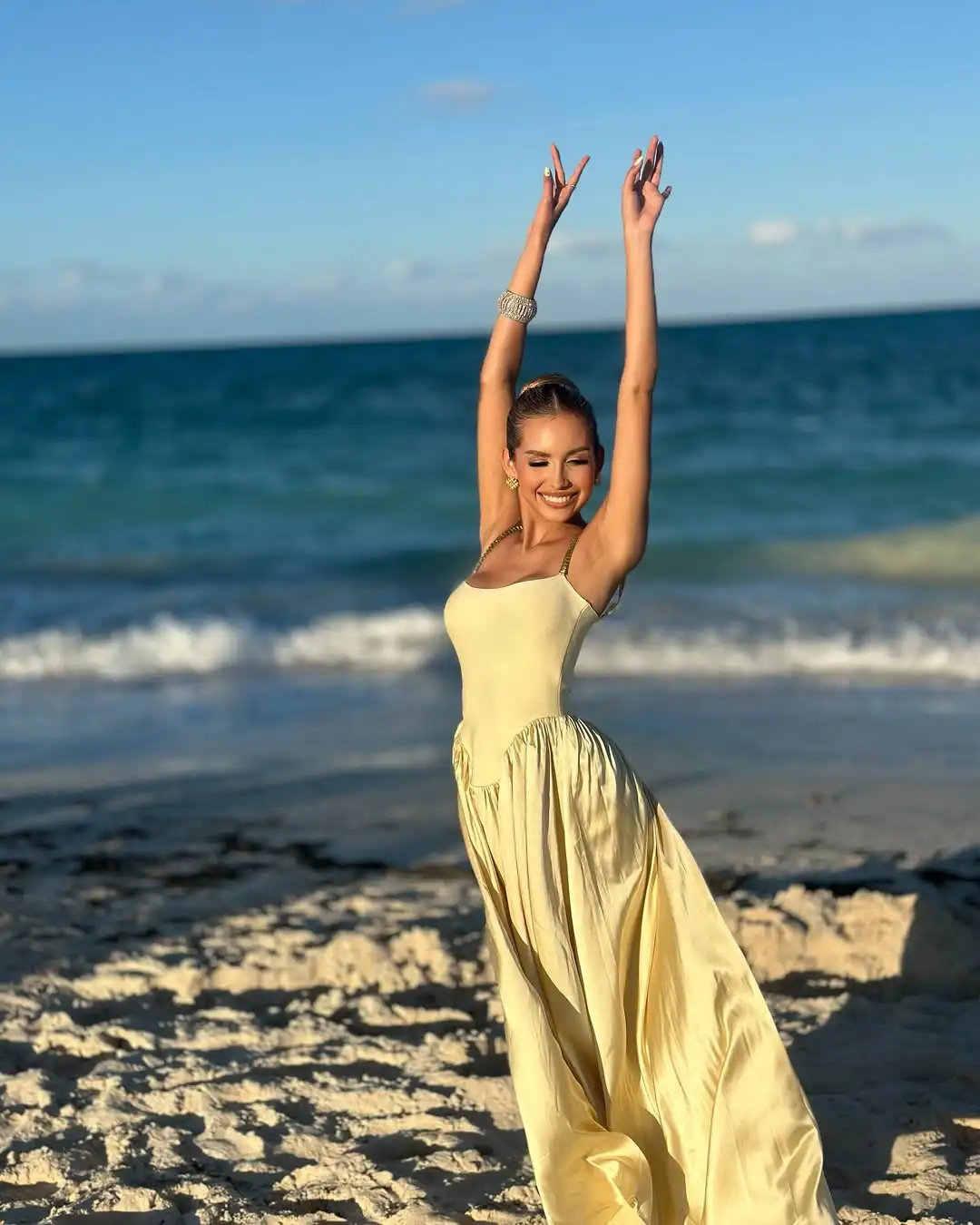 Yellow Women Sleeveless Sexy Strap Square Collar Long Bandage Maxi Dress Beach Style Celebrate Birthday Vacation Party Dress - Image 2